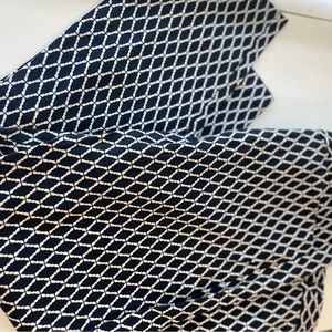 Gap Straight Leg Ankle Pants! Cute pattern!